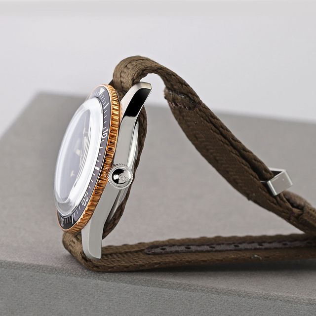 Oris Divers 01 733 7747 4354-07 5 17 30 Image 3